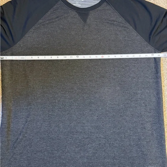 Orvis men’s XL gray and black long sleeve shirt - Picture 7 of 8